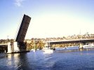 405px-Spit_Bridge_open.jpg