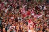 sea-eagles-fans-100.jpg