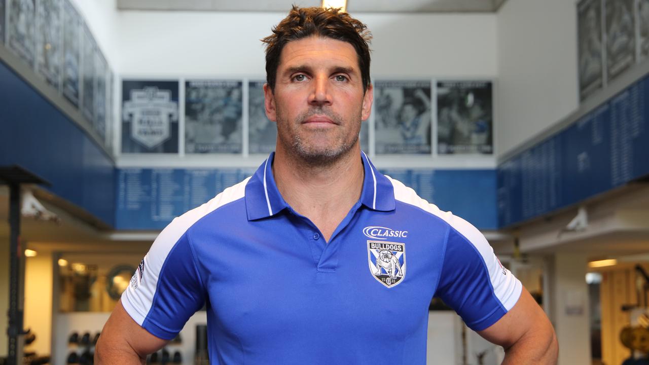 Trent Barrett’s arrival won’t be enough to turn the Bulldogs around straight away, according to the bookies.