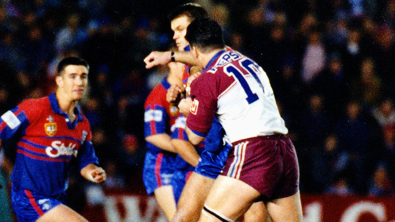 Mark Carroll and Paul Harragon go toe to toe in 1995 in Newcastle.