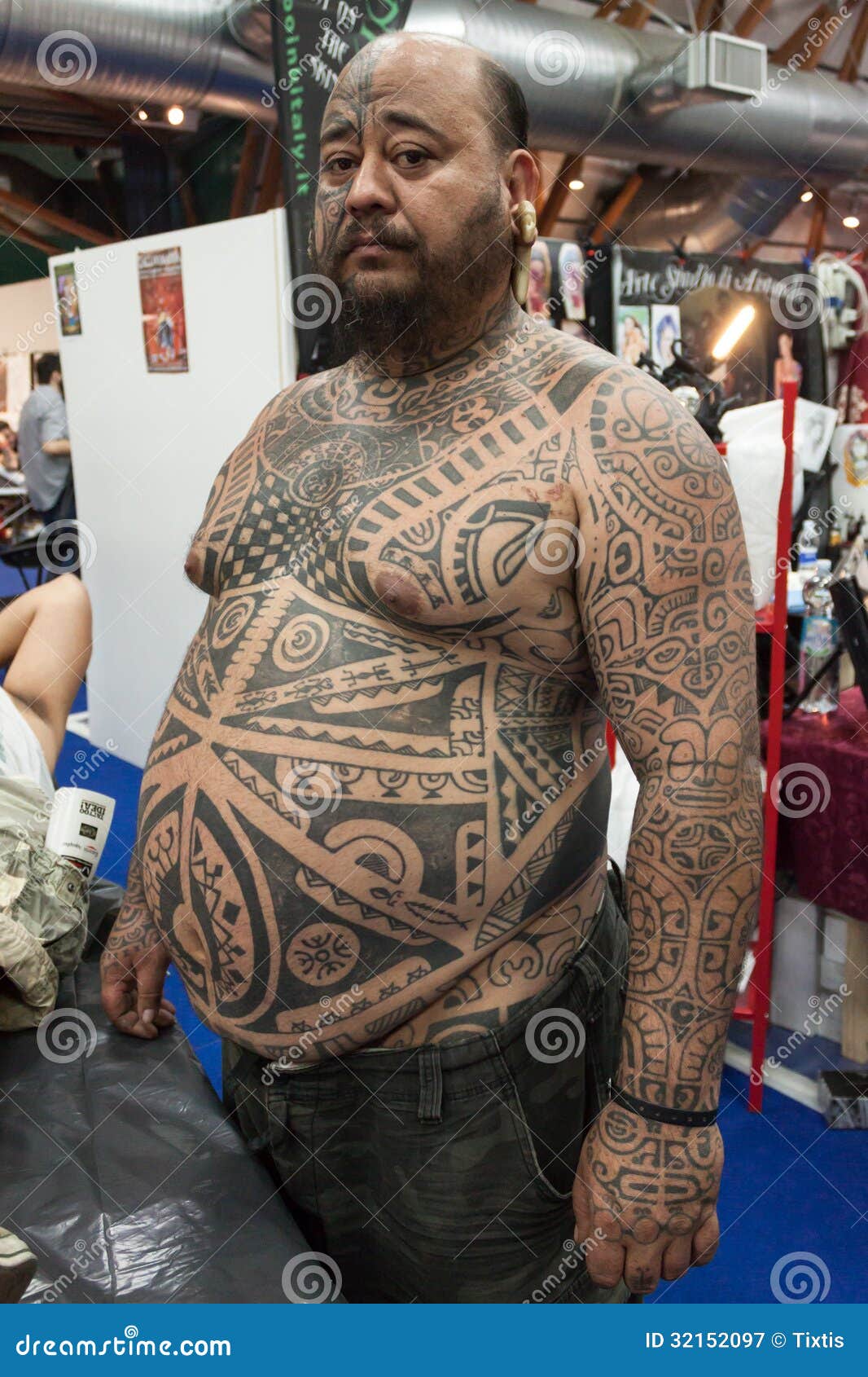 people-tattoo-convention-milan-italy-july-portrait-fat-bearded-man-tatuami-important-event-dedicated-to-world-32152097.jpg